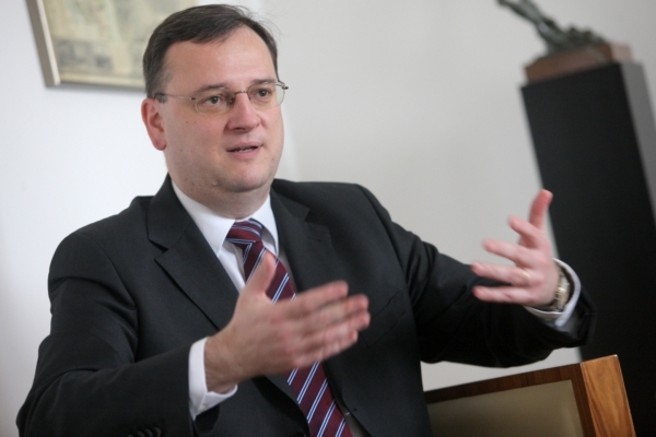 Premiér Petr Nečas.