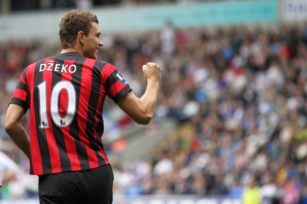 Edin Džeko dal Tottenhamu čtyři góly.