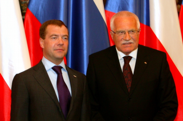 Ruský prezident Dmitrij Medveděv navštíví ještě letos Prahu.