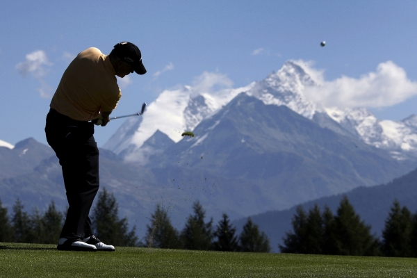 V Crans Montaně čeká na golfisty úchvatné prostředí. V Crans Montaně čeká na golfisty úchvatné prostředí.