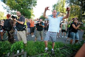 Rumburským se soužití s nepřizpůsobivými začalo zajídat.