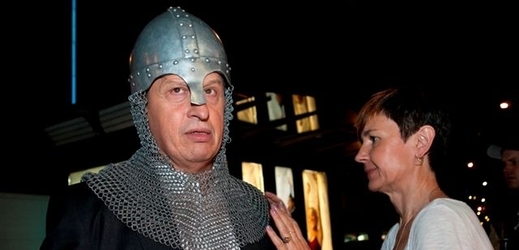 Jan Kraus vytáhne opět do boje.