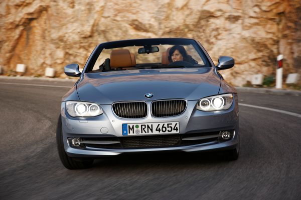 Ilustrační snímek BMW 325d.