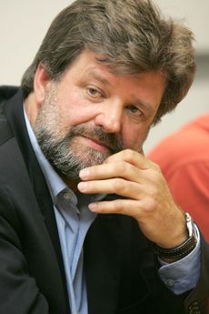 Ministr vnitra Jan Kubice.