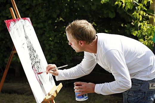 Jakub Prachař tvoří.
