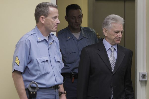Momčilo Peričić pomáhal ostatním armádám s masakry.