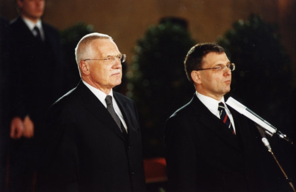 Václav Klaus a Lubomír Zaorálek.