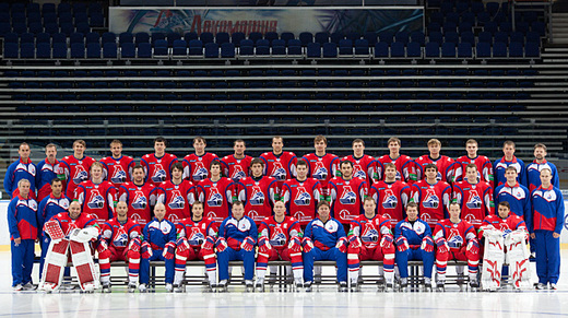 Fotografie týmu Lokomotiv.