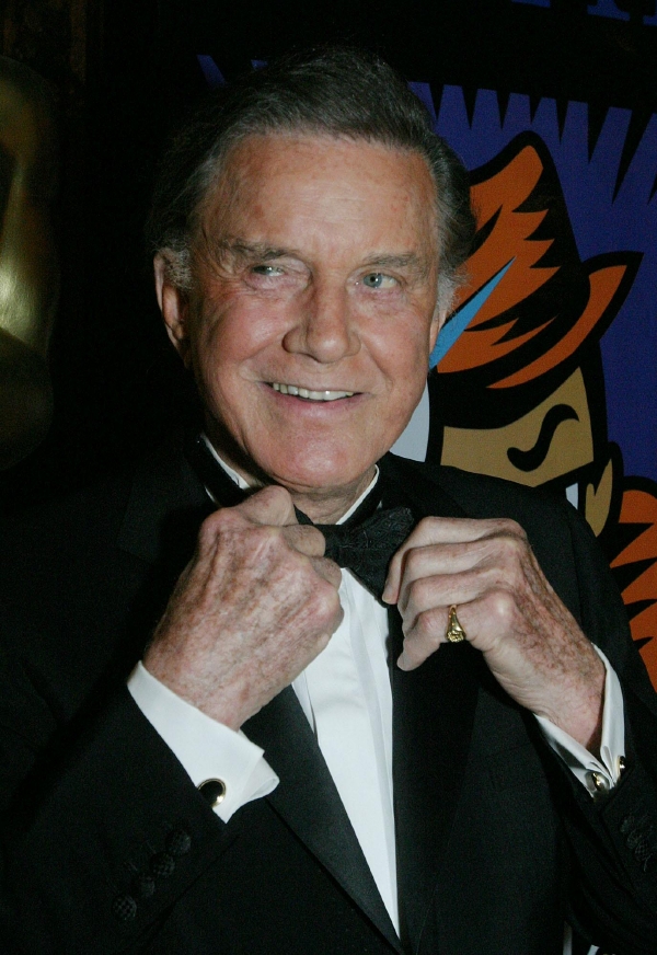 Cliff Robertson. Cliff Robertson.