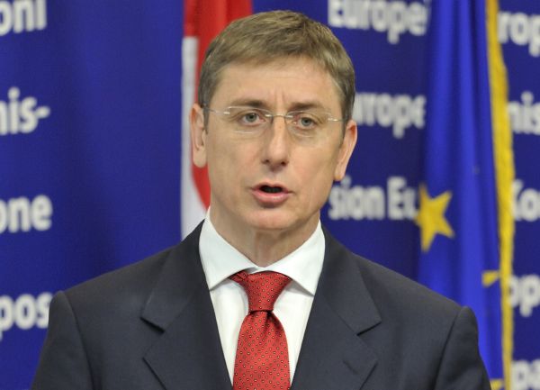 Návštěva Bruselu. Gyurcsány v době, kdy byl ještě na vrcholu. Návštěva Bruselu. Gyurcsány v době, kdy byl ještě na vrcholu.