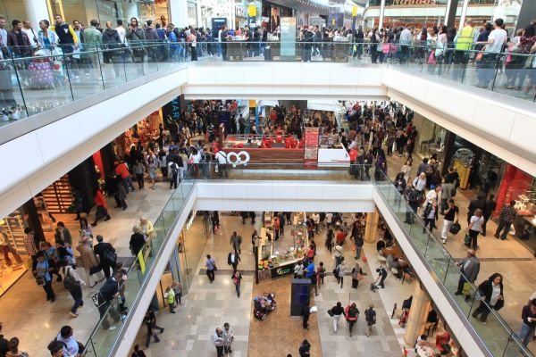 Obchodní dům Westfield Stratford City je největší v Evropě.