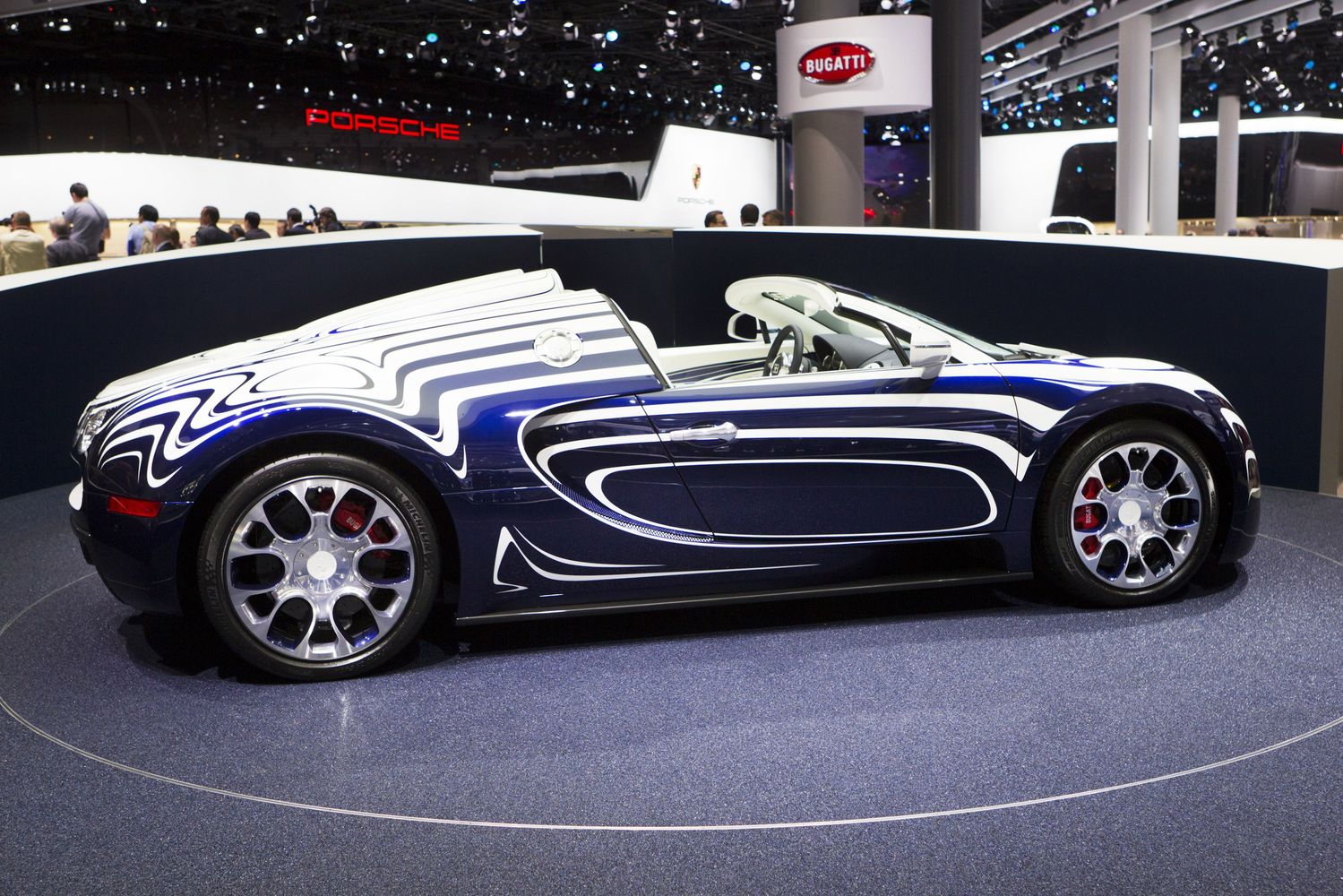 Bugatti Veyron L´Or Blanc stál kupce 40 milionů korun.
