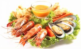 Organizátoři lákají na ochutnávku pokrmů z 22 pražských restaurací a setkání s 37 šéfkuchaři.