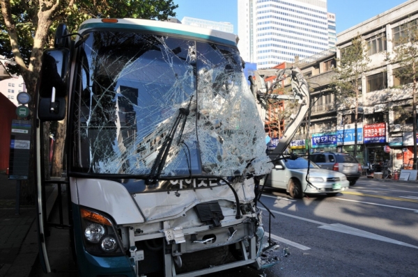 Autobus s českými turisty havaroval v Řecku (ilustrační foto).