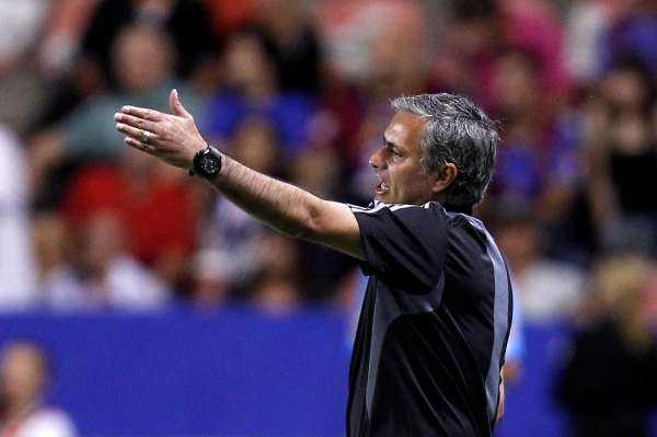 Trenér Realu Madrid José Mourinho při zápasu s Levante. Trenér Realu Madrid José Mourinho při zápasu s Levante.