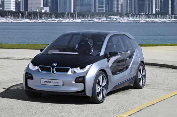 BMW i3 Concept, elektromobil do města. BMW i3 Concept, elektromobil do města.