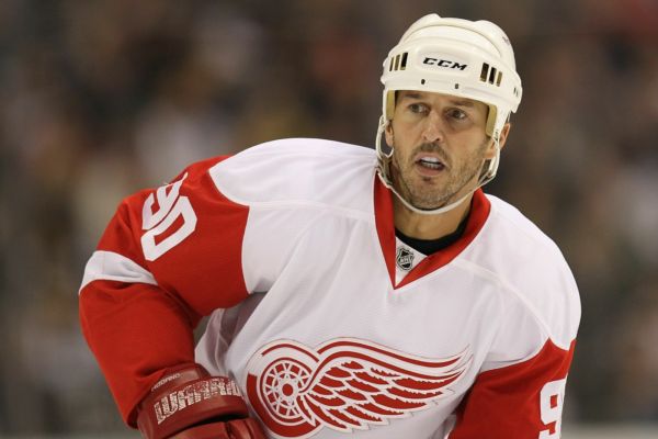 Dres Detroitu byl poslední, který Mike Modano v NHL oblékl.
