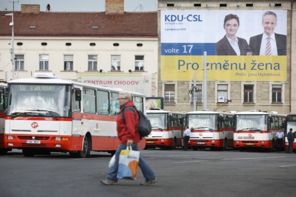 Policie obvinila muže, který zbil řidiče autobusu (ilustrační foto). Policie obvinila muže, který zbil řidiče autobusu (ilustrační foto).