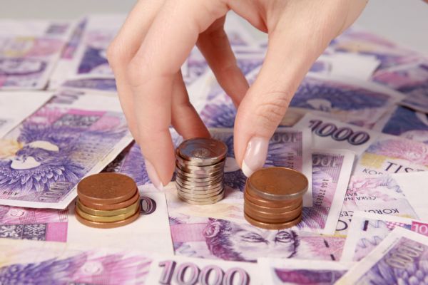 Experti: krok ministerstva je špatný, sníží se počet investorů a zvýší administrativní náklady (ilustrační foto).