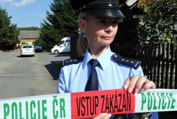 pozadí čtvrteční vraždy ženy a její dcery ve Svitavách může být sexuální delikt. pozadí čtvrteční vraždy ženy a její dcery ve Svitavách může být sexuální delikt.