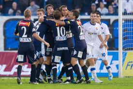 Radost fotbalistů Slovácka, kteří se třemi body ani nepočítali.