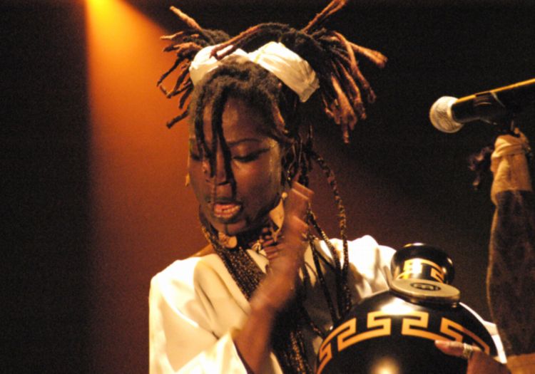 Dobet Gnahoré.