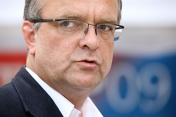 Ministr financí Miroslav Kalousek.