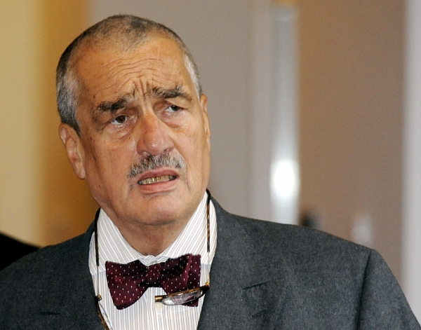 Předseda TOP 09 Karel Schwarzenberg. Předseda TOP 09 Karel Schwarzenberg.
