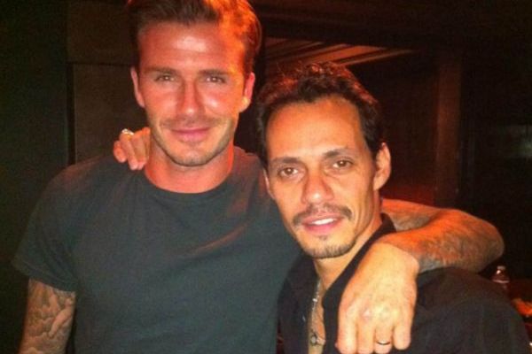 David Beckham a Marc Anthony (vpravo).
