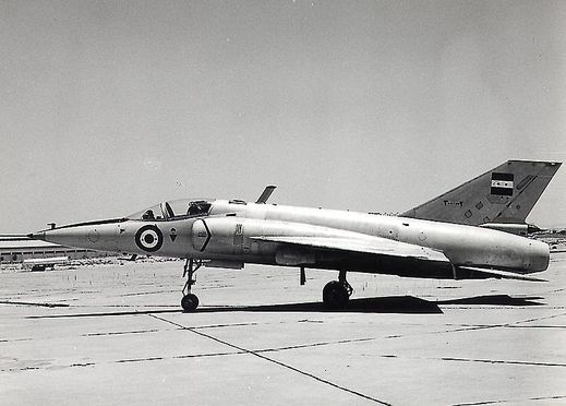 Skoro egyptský letoun Helwan HA-300.