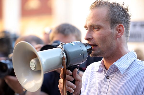 Svolavatel demonstrací ve Varnsdorfu Lukáš Kohout. 
