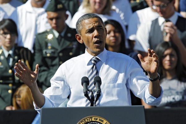 Barack Obama podpořil gaye v armádě. Barack Obama podpořil gaye v armádě.
