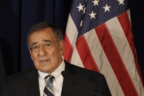Americký ministr obrany Leon Panetta míří do Izraele. Americký ministr obrany Leon Panetta míří do Izraele.