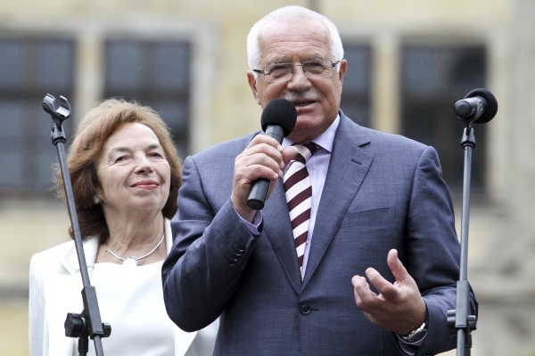 Prezident Klaus byl před studenty v otázce Evropské unie zdrženlivý.