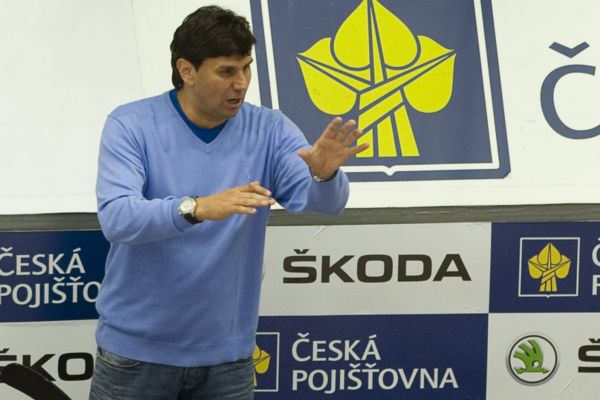 Kouč Slavie Vladimír Růžička nešetří kritikou vlastního týmu.
