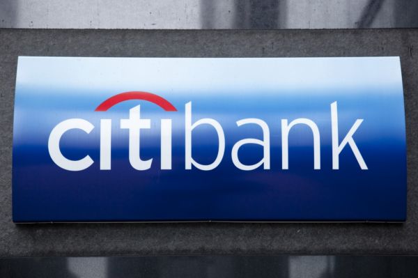 Citi vstoupila do segmentu bankovních plateb pomocí mobilních telefonů.