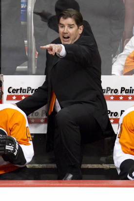 Trenér Philadelphie Peter Laviolette.