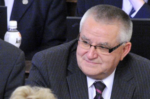 Poslanec ČSSD Jiří Krátký dostal za vulgární výrok ve sněmovně pokutu pět tisíc korun.