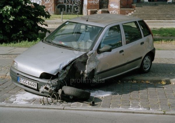 Autonehoda (ilustrační foto).