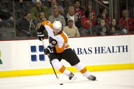 Jakub Voráček vstřelil vítězný gól Flyers.