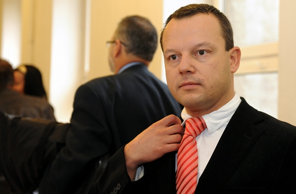 Zdeněk Bulawa dostal za daňové úniky devět let. Zdeněk Bulawa dostal za daňové úniky devět let.