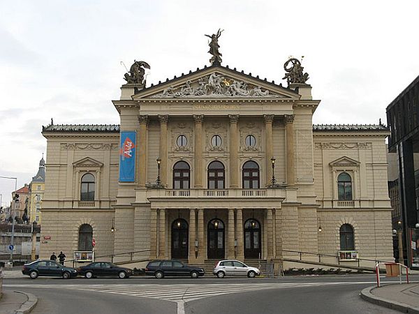 Státní opera Praha.