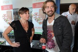 Bára Basiková a Petr Polák. 
