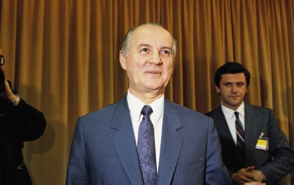 Ramiz Alia (archivní foto).
