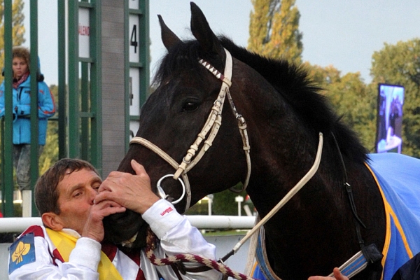 Tiumen a jeho žokej Josef Váňa.