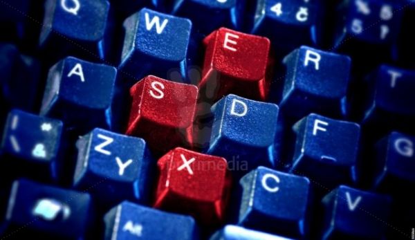 Nebezpečné aktivity dospělých na internetu. 