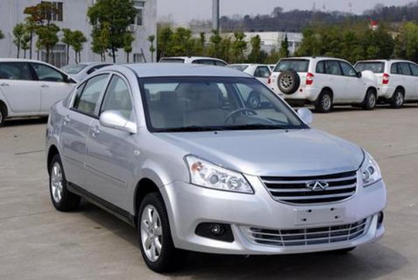 Chery E5, který automobilka vystavovala na letošním šanghajském autosalonu.