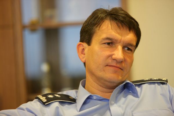 Bývalý policejní prezident Oldřich Martinů vyhrál konkurs na náměstka Europolu. Bývalý policejní prezident Oldřich Martinů vyhrál konkurs na náměstka Europolu.