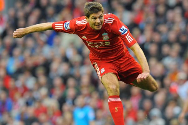 Liverpoolský Steven Gerrard.