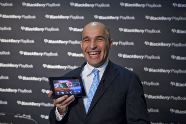 Hokejový nadšenec a spoluředitel společnosti RIM Jim Balsillie.